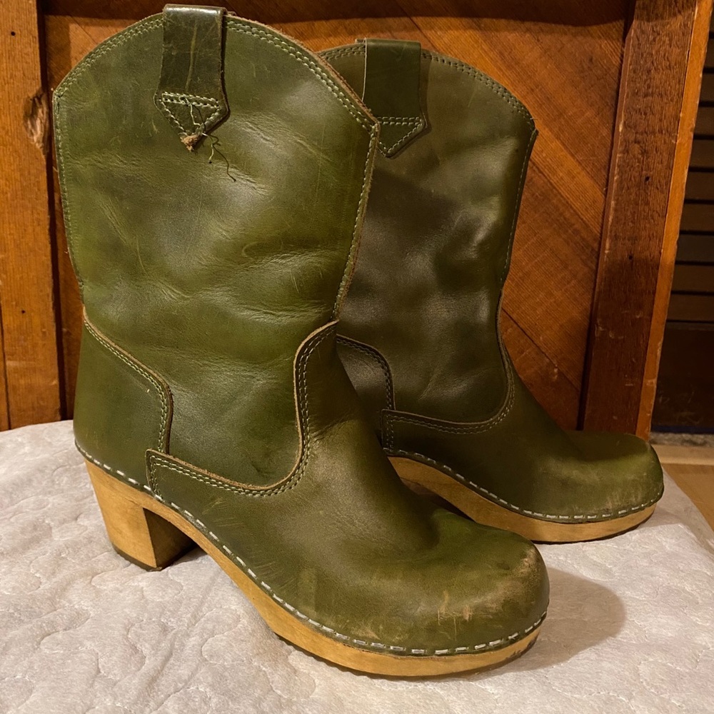 Sanita danish design clog boots